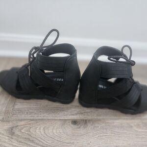 Sorel Black Women's Sandals